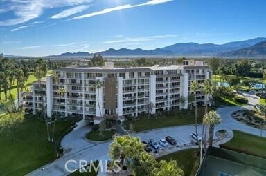 Building Photo - 900 Island Dr