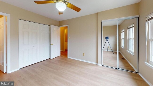 Building Photo - 2535 Vineyard Ln