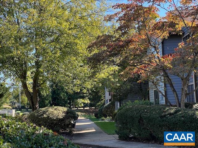 Building Photo - 364 S Pantops Dr