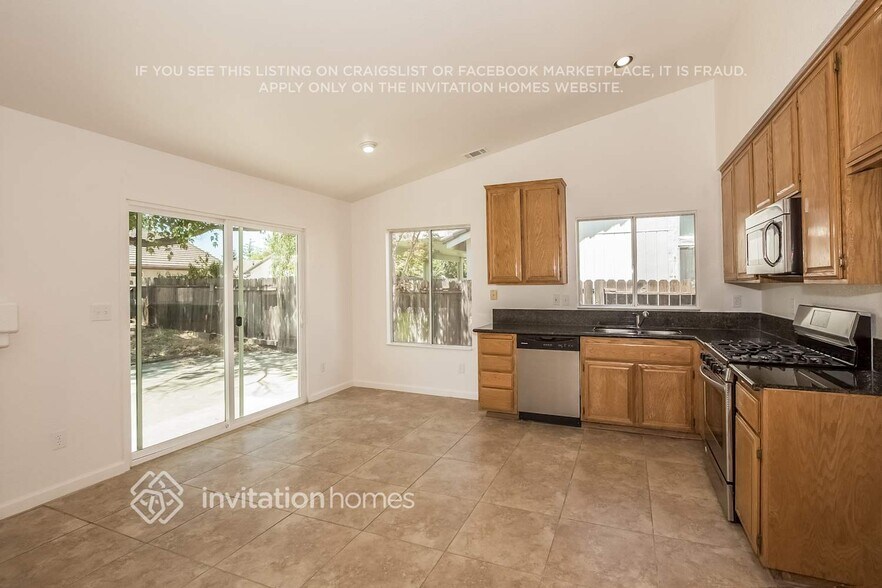 Building Photo - 263 Spoonbill Ln