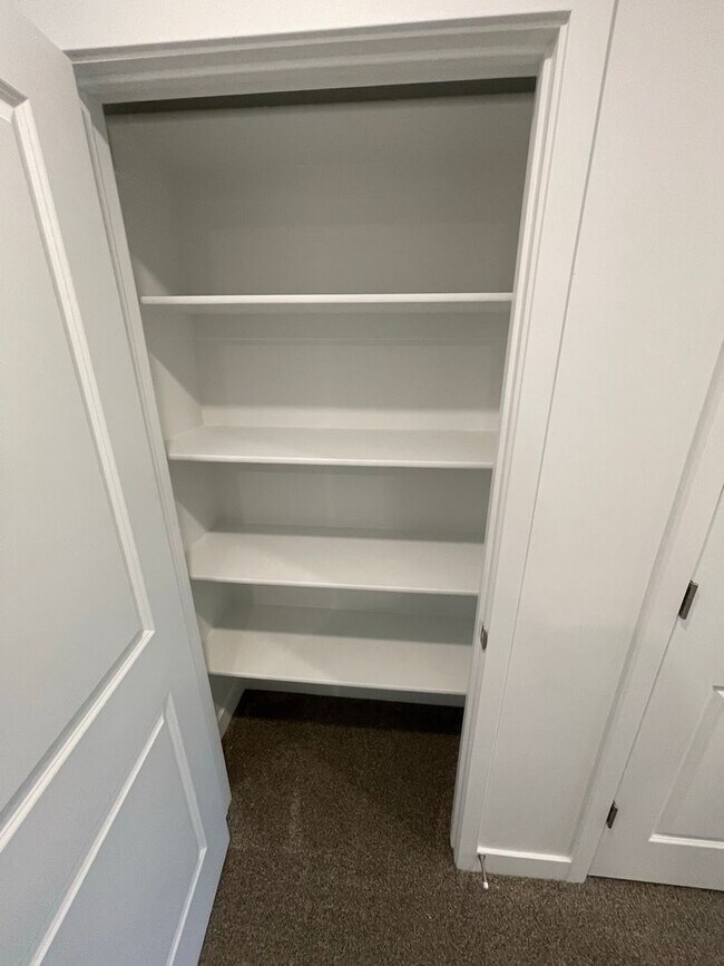 Building Photo - LaGrand at Old Sorrel!!