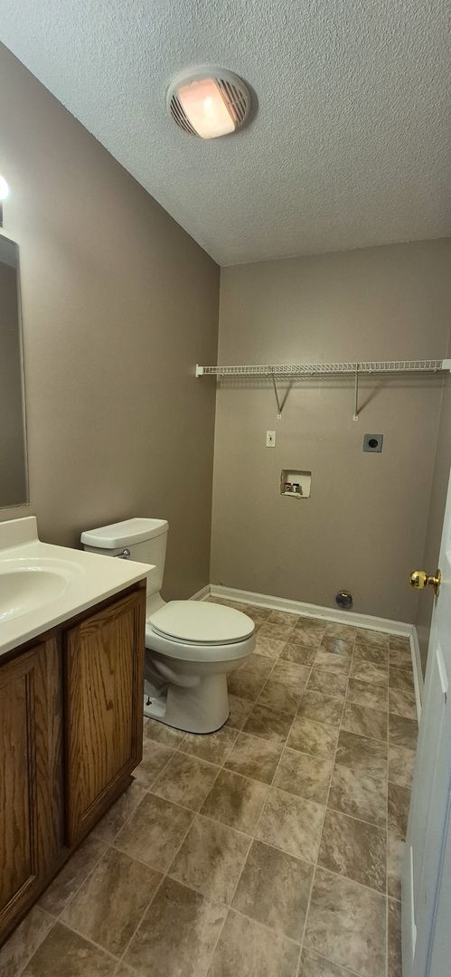 Building Photo - 4701 Scepter Way