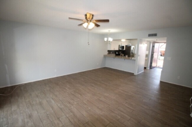 Building Photo - Highly Desirable East Side Townhome – 2 Bed, 2 Bath – Move-In Ready!