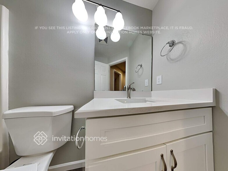 Building Photo - 8603 Sweetbrier Loop SE