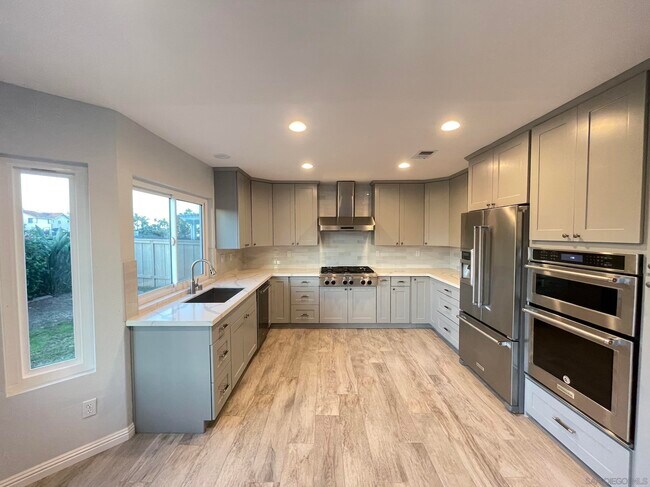Building Photo - 7210 Fargate Terrace