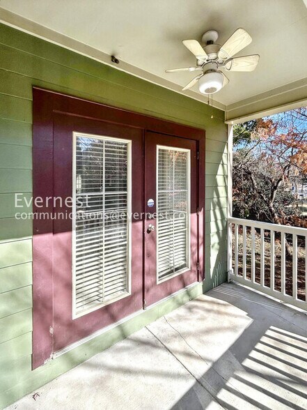 Building Photo - 1428 Olden Ln