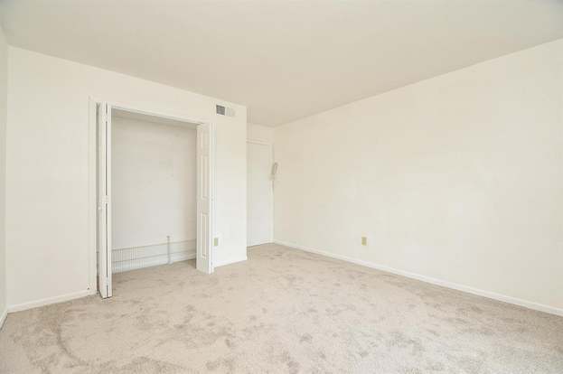 Building Photo - 8529 Hearth Dr