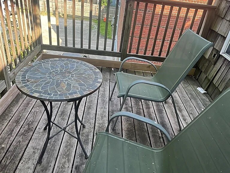 Building Photo - 816 Westover Ave