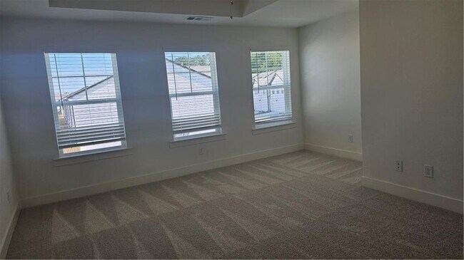 Building Photo - 153 Auburn Valley Wy
