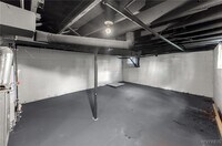 Building Photo - 8521 Sheridan Dr