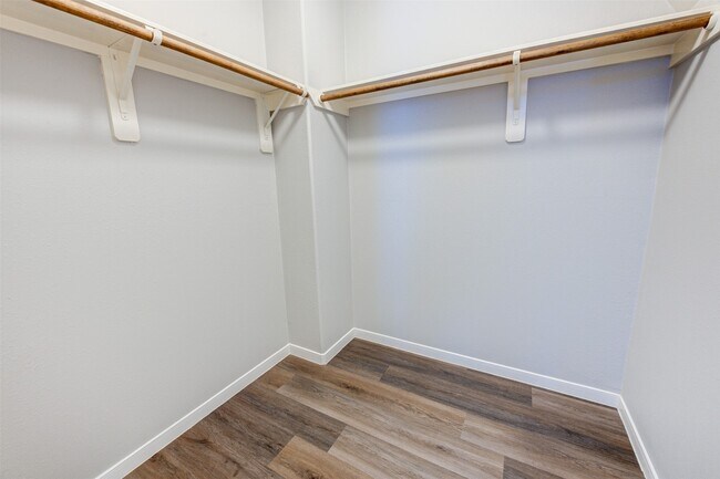 Building Photo - 6703 Northridge Trace Ln