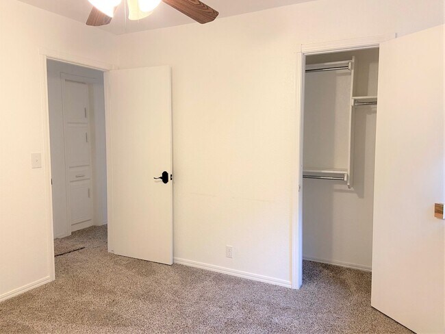 Building Photo - Spacious 3-Bedroom Home with Modern Amenit...