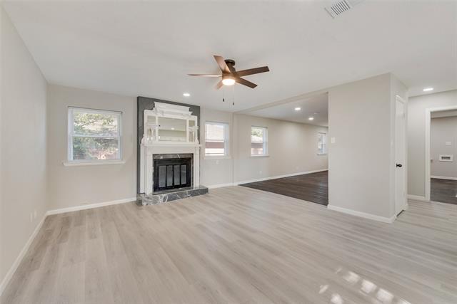 Building Photo - 4923 Haywood Pkwy