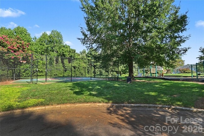 Building Photo - 9446 Cadman Ct
