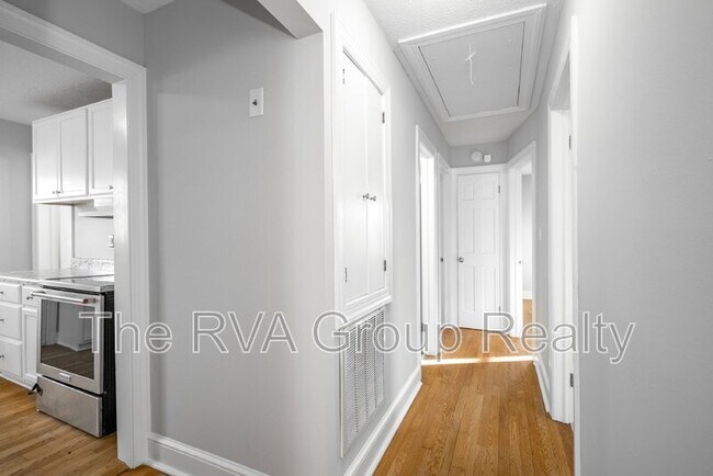 Building Photo - 2407 Bluefield St