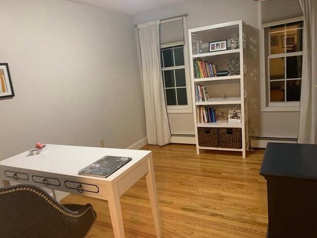 Building Photo - 22 Sunrise Dr