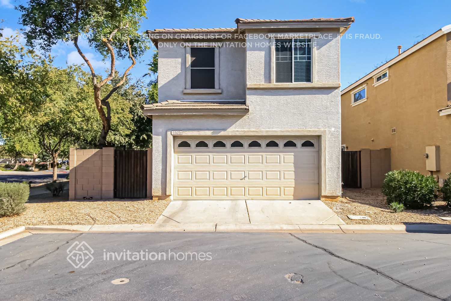 Building Photo - 1525 S Avocet St