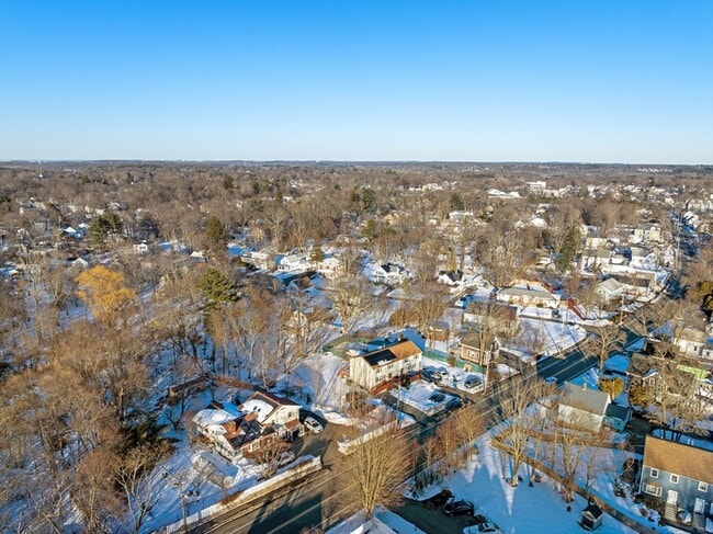 Building Photo - 223 Warren St