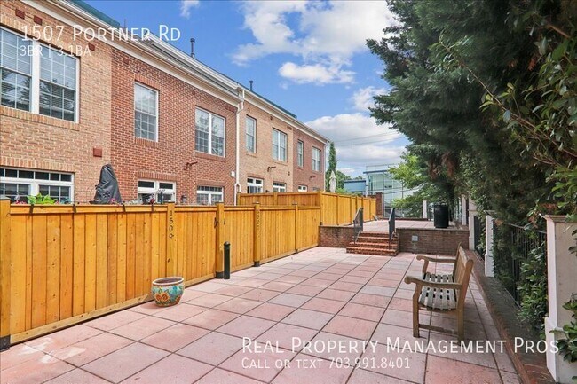 Building Photo - 1507 Portner Rd