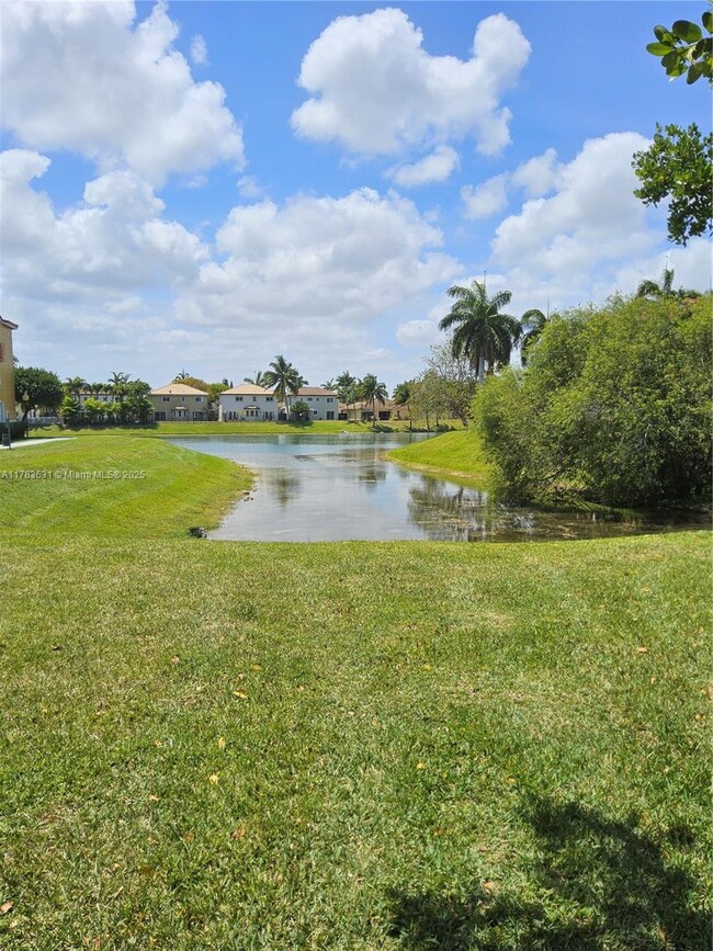 Building Photo - 20930 SW 87th Ave