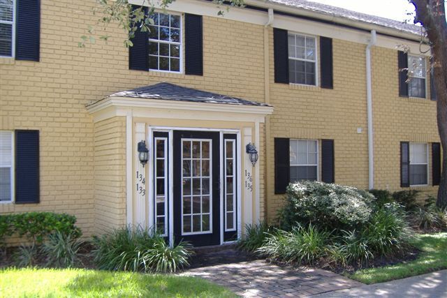 Building Photo - STRATFORD CONVENIENT 1/1 CONDO IN SEMINOLE...