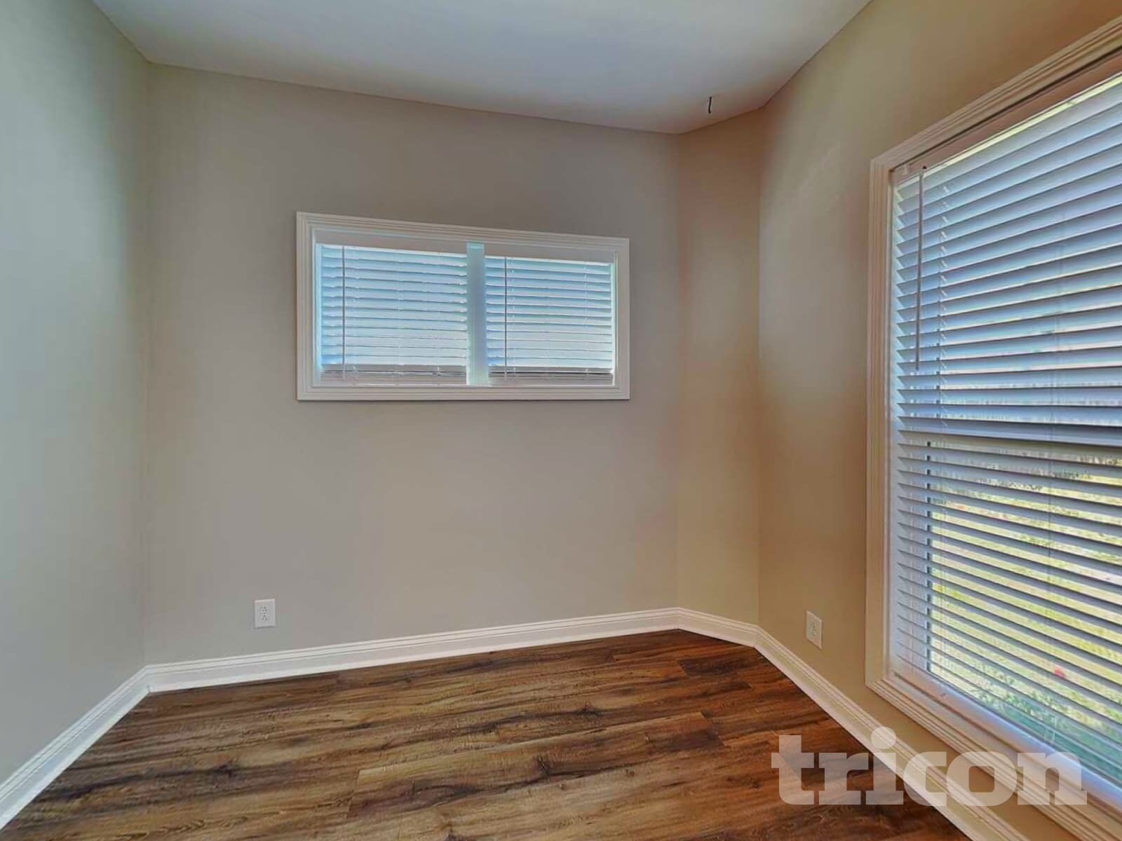 Building Photo - 129 Bonnell Dr
