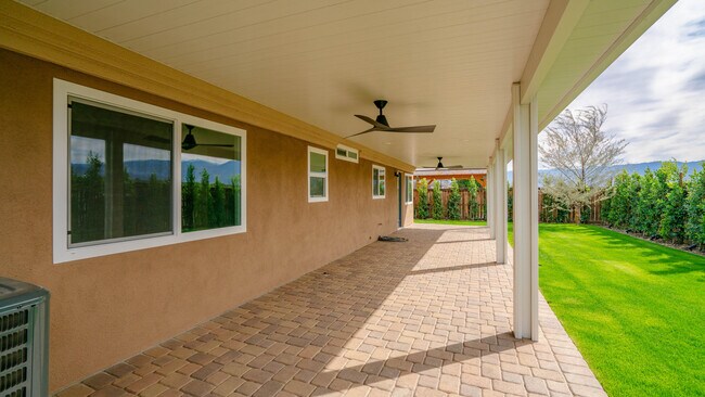 Building Photo - 48509 Calle Carmello