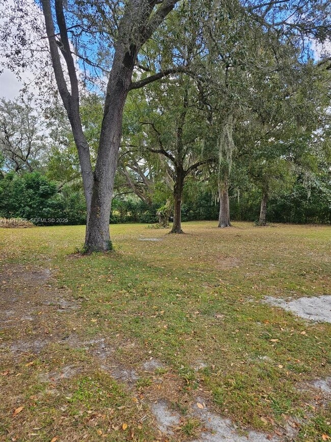 Building Photo - 18620 Wildlife Trail