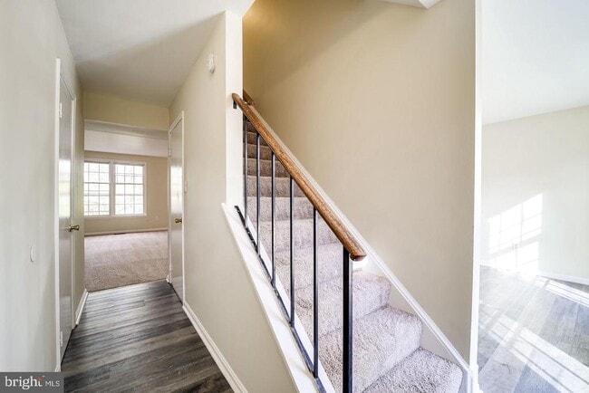 Building Photo - 7476 Adams Park Ct