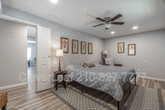 Building Photo - 210 Dumoulin Ave