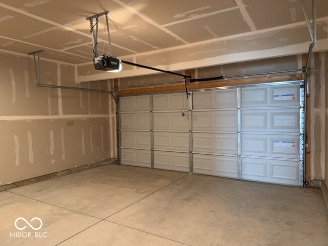 Building Photo - 7264 Selah Ln