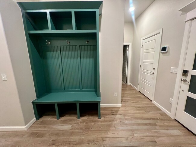 Building Photo - 4116 Palmetto Trail