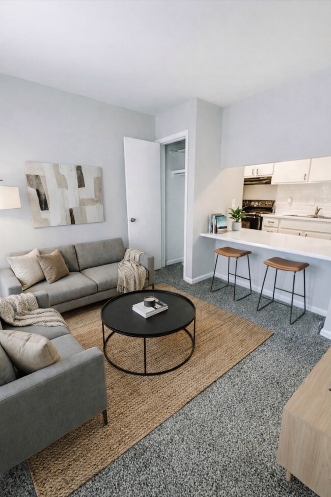 Floorplan - Northlake Apartments