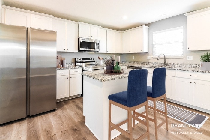 Building Photo - 708 Poplar Cir