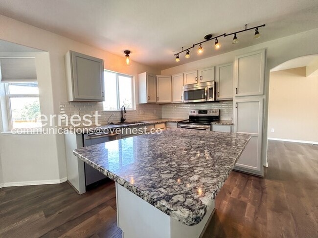 Building Photo - 6598 Fielding Terrace