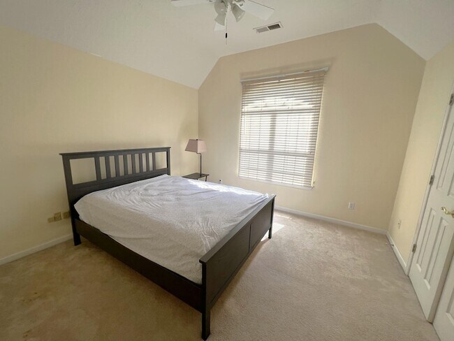 Building Photo - 521 Old Collierville Arlington Rd