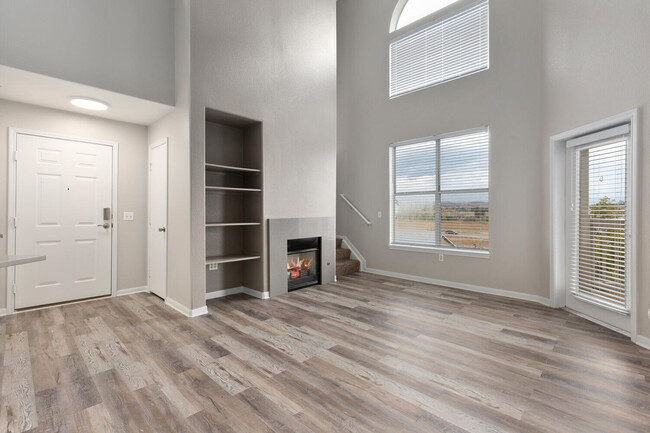 Building Photo - 6021 Castlegate Dr W