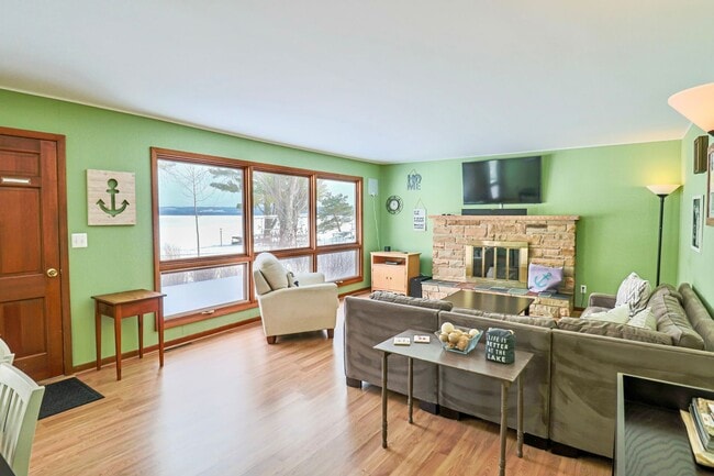 Building Photo - Charming Lakefront Home on Lake Skegemog – Off-Season Rental