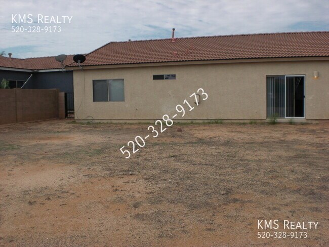 Building Photo - 6735 S Via Molino De Viento