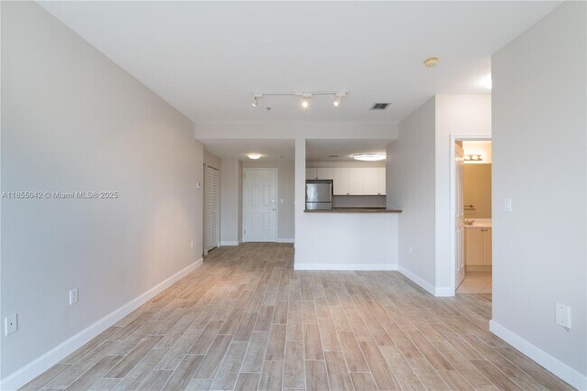 Building Photo - 2280 SW 32nd Ave