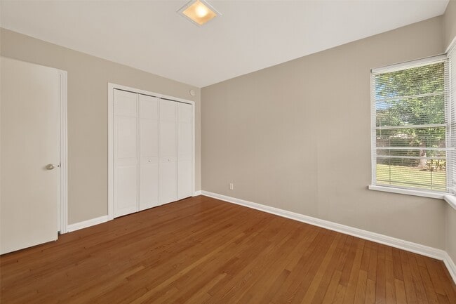 Building Photo - 3314 Westridge St