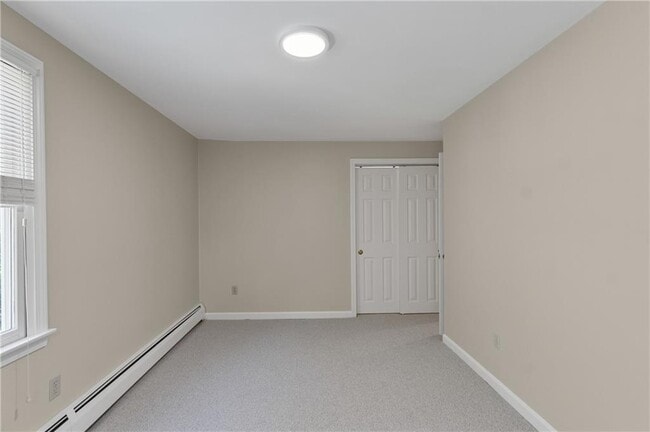 Building Photo - 544 Slocum Rd
