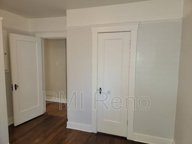 Building Photo - 315 Ryland St