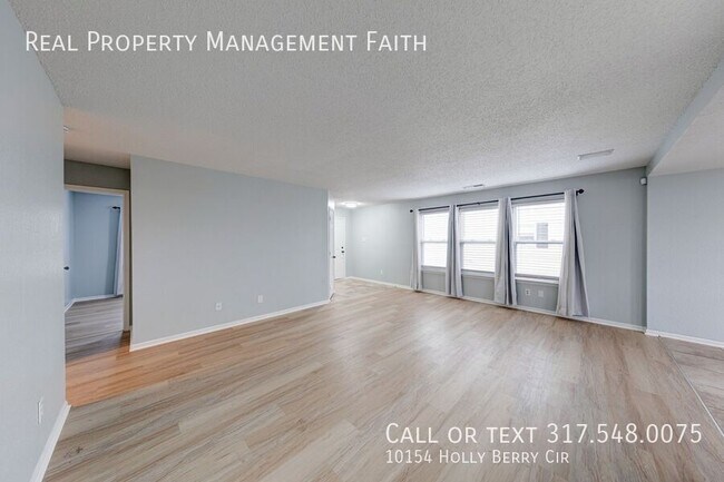 Building Photo - 10154 Holly Berry Cir