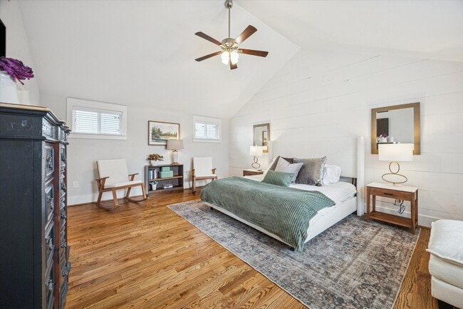 Building Photo - 4605 Fisk St