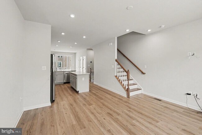 Building Photo - 4706 Torrey Ln