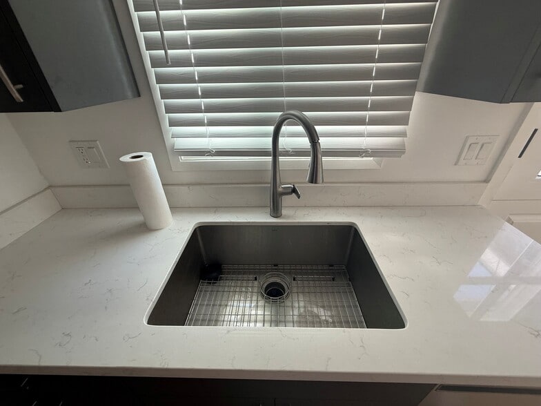 Sink with Disposal - 612 El Redondo Ave