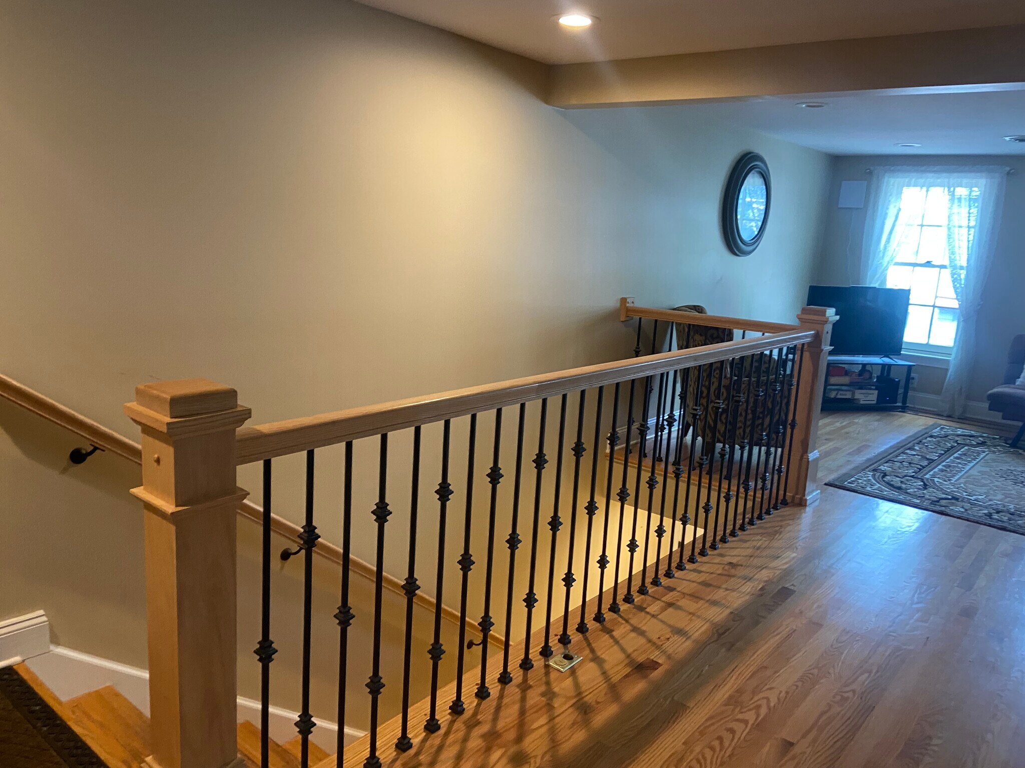 Building Photo - 28 Dove St