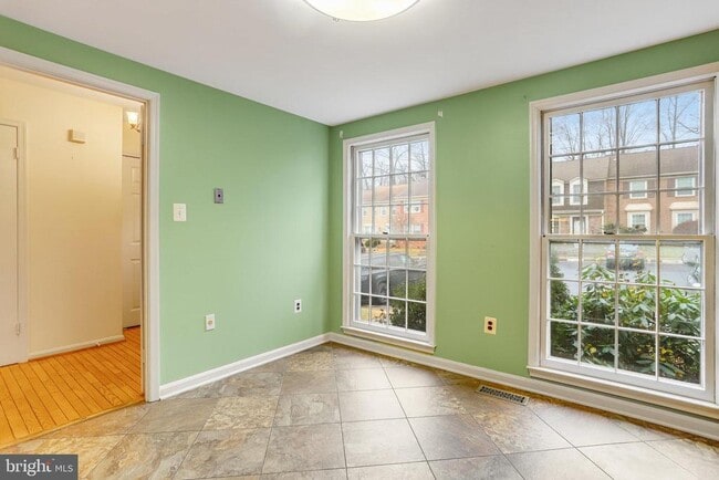 Building Photo - 8003 Bethelen Woods Ln