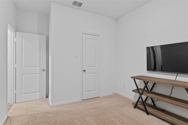 Building Photo - 8716 Whistling Duck Dr